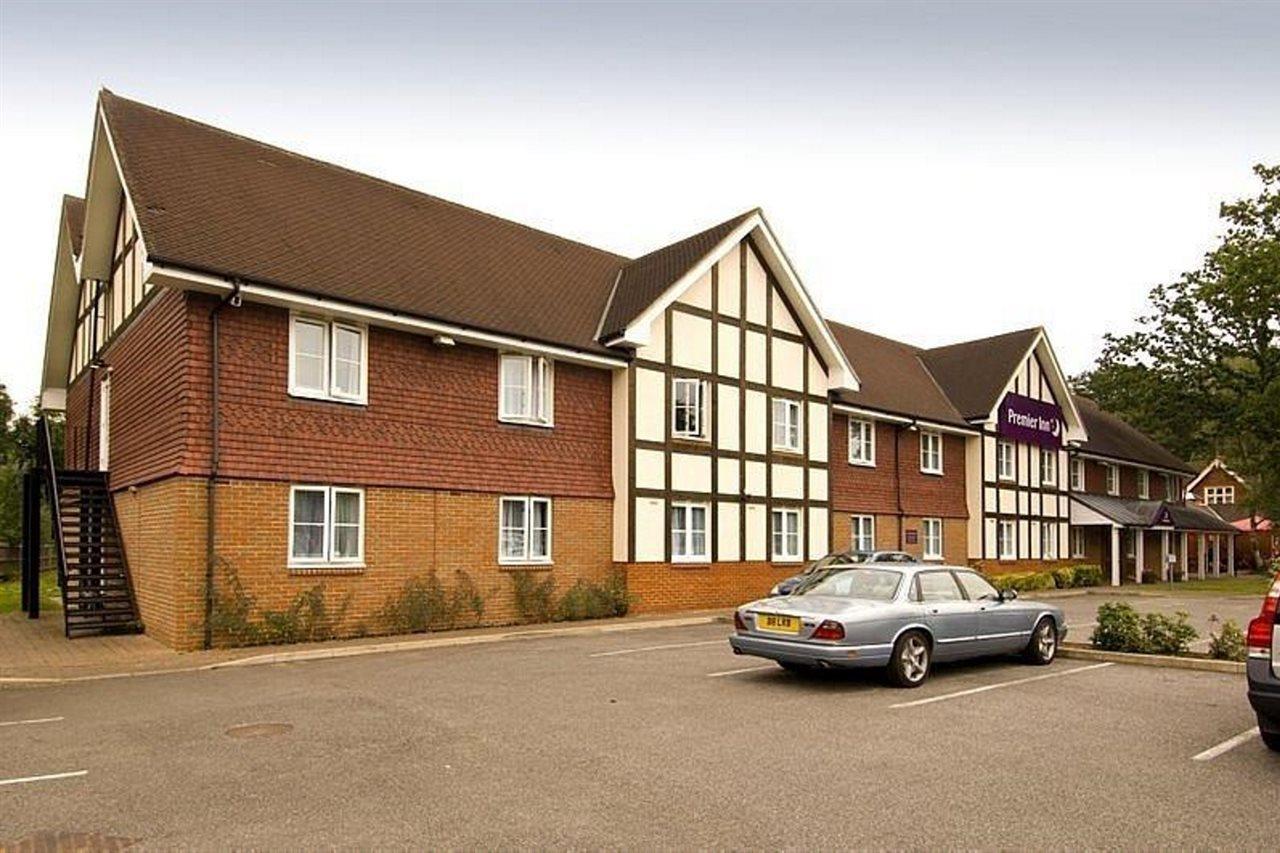 Premier Inn London Gatwick Airport East Crawley  Extérieur photo